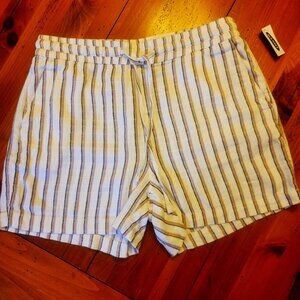 NWT! Old Navy Women's Striped Linen Blend Elastic Waist Shorts - Size M